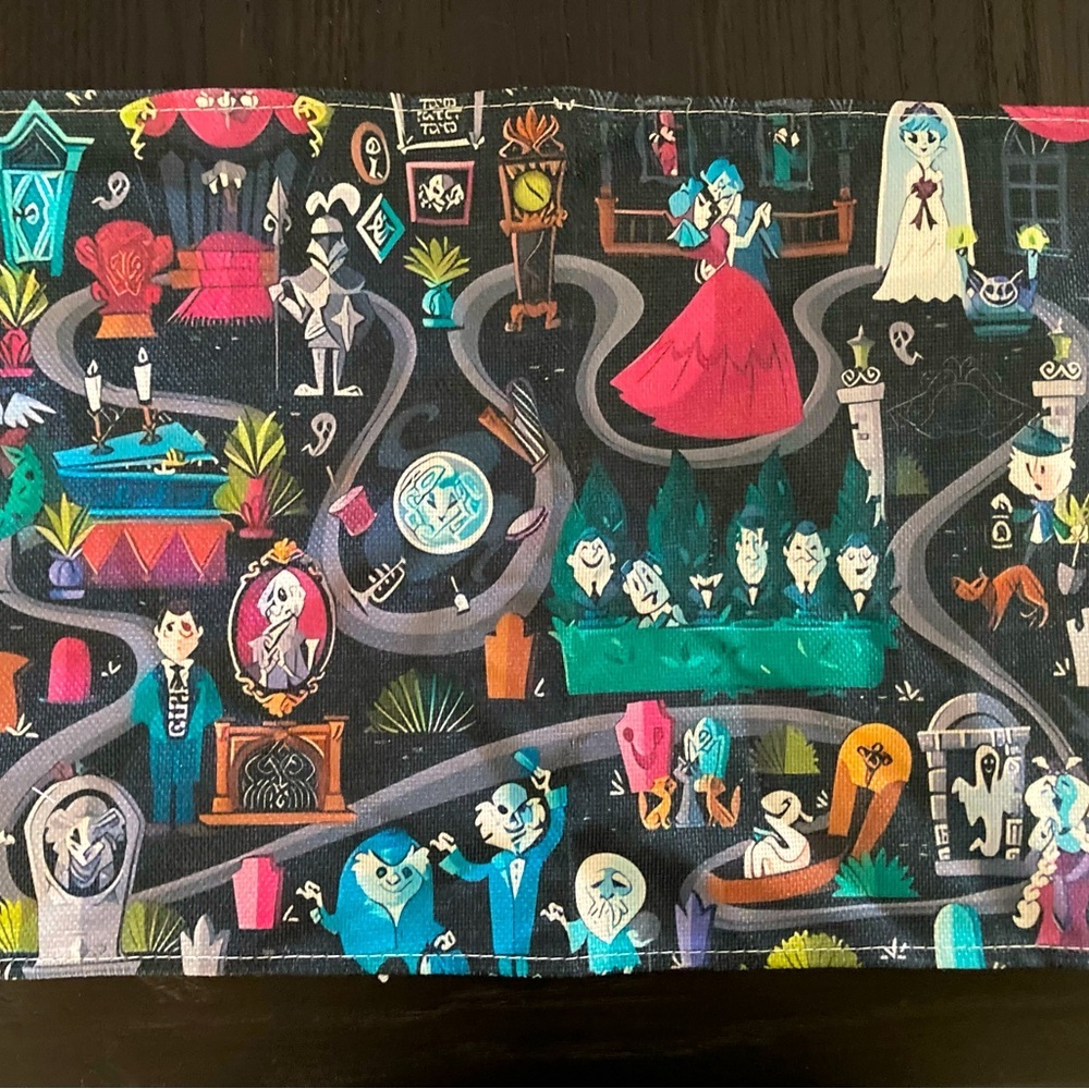 Disneys Haunted Mansion Set of 4 Inspired Dining Room Table Place Mats. - Picture 5 of 6